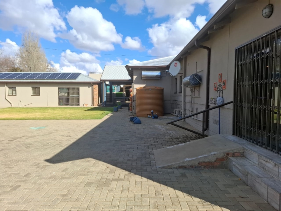 4 Bedroom Property for Sale in Park West Free State